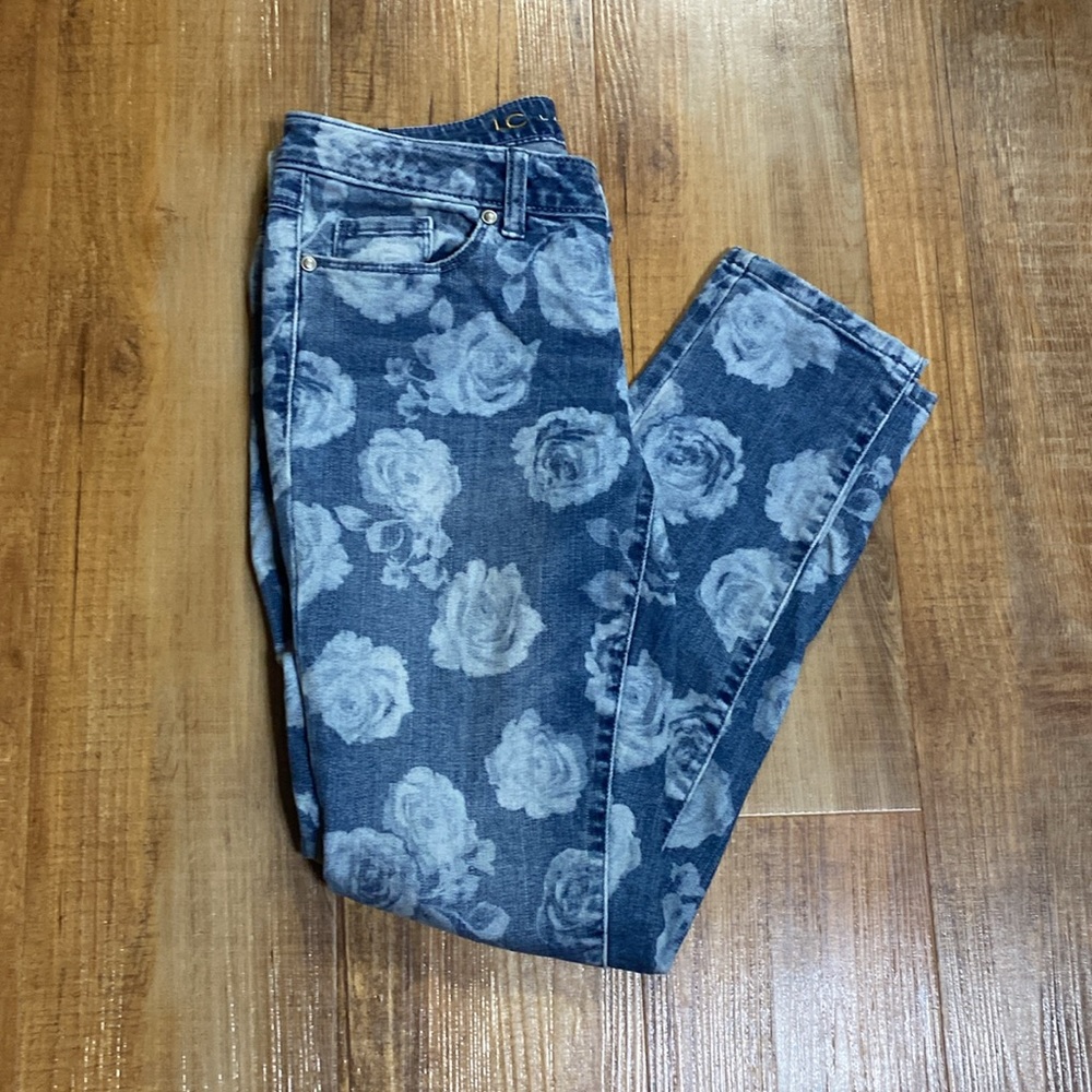 LC Lauren Conrad rose print floral Jegging skinny jeans size 4